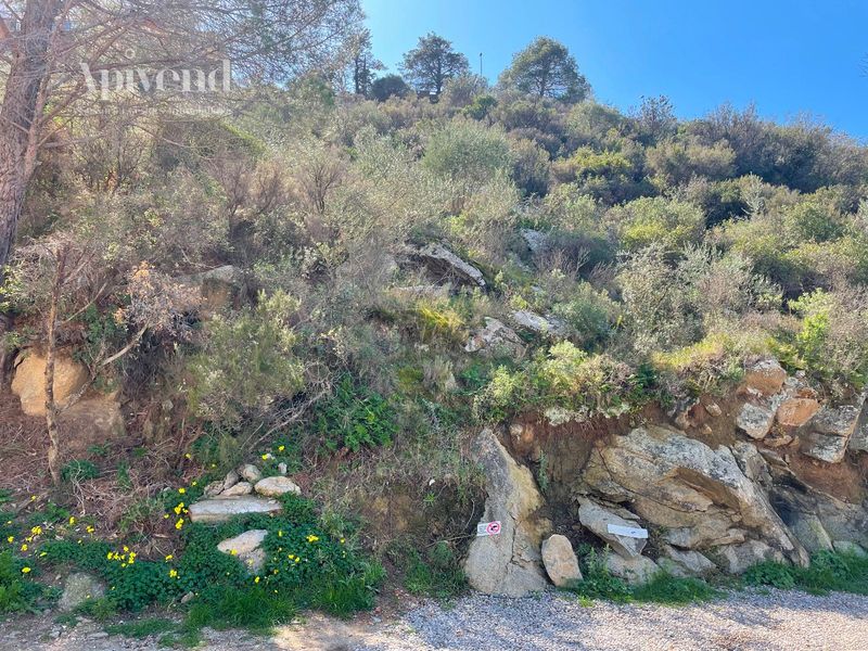 Parcela en venta Roses, Girona. Ref: 1283. Apivend 2000