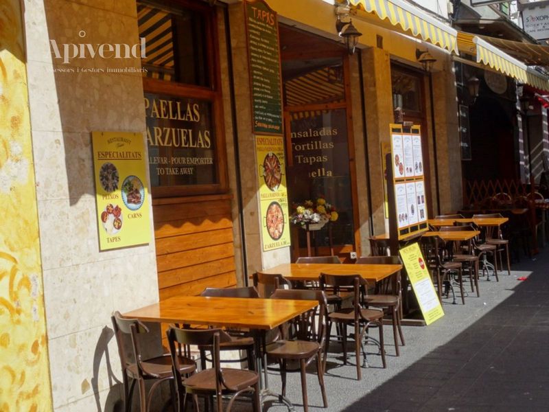 Local Comercial en venta Roses, Girona. Ref: 1298. Apivend 2000