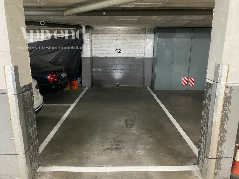 Garaje en venta Figueres, Girona. Ref: 1383. Apivend 2000