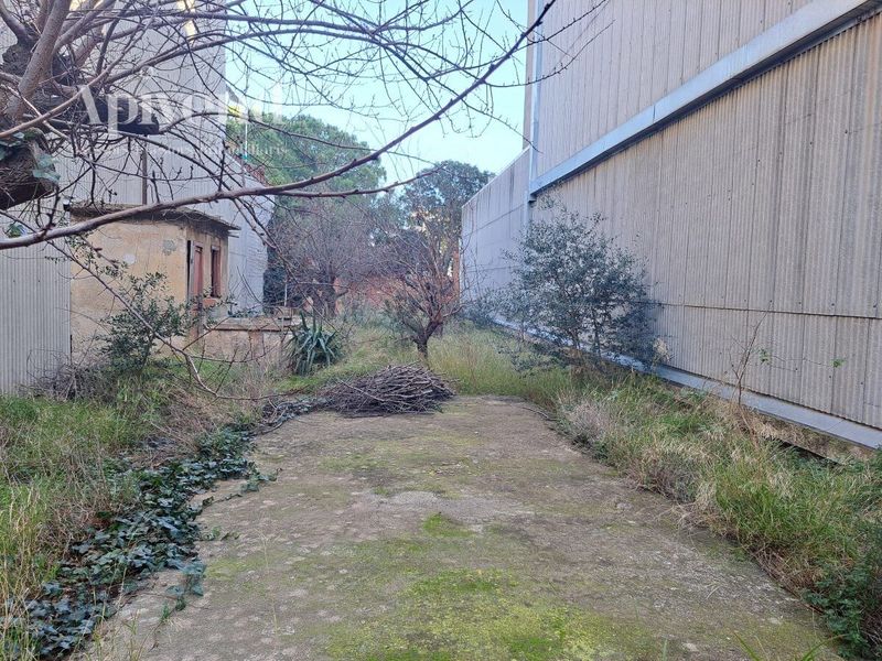 Parcela en venta Figueres, Girona. Ref: 1400. Apivend 2000