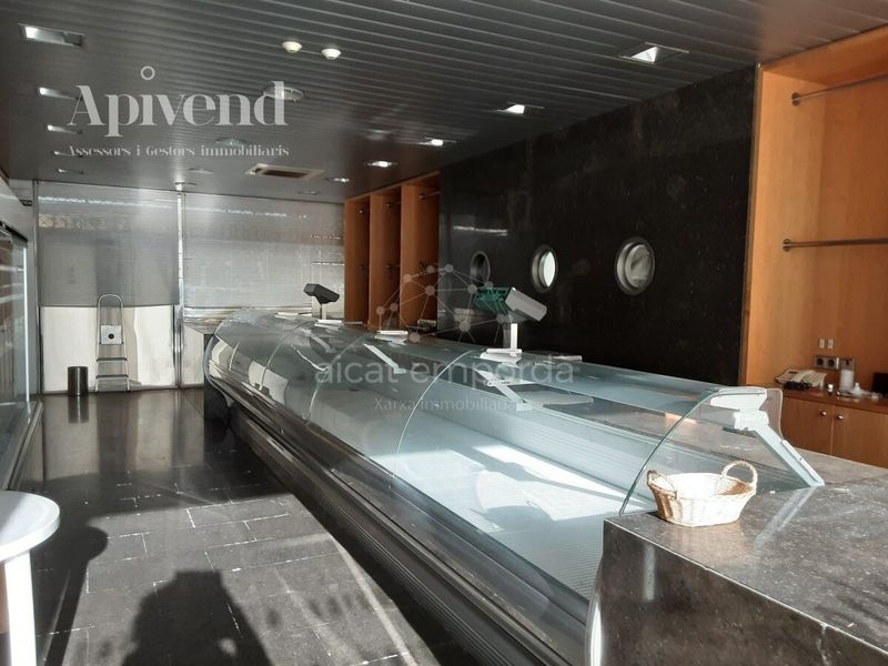 Locaux en vente Llançà, Girona. Ref: 1414. Apivend 2000