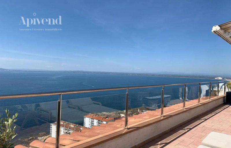 Piso en venta Roses, Girona. Ref: 1455. Apivend 2000