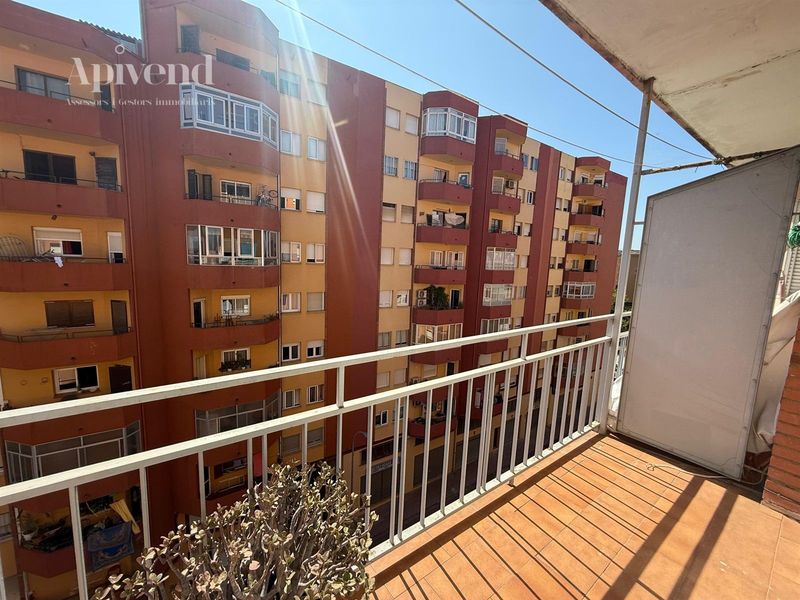 Piso en venta Figueres, Girona. Ref: 1467. Apivend 2000