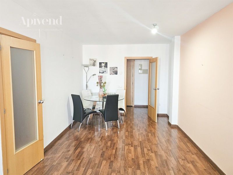 Piso en venta Figueres, Girona. Ref: 1468. Apivend 2000