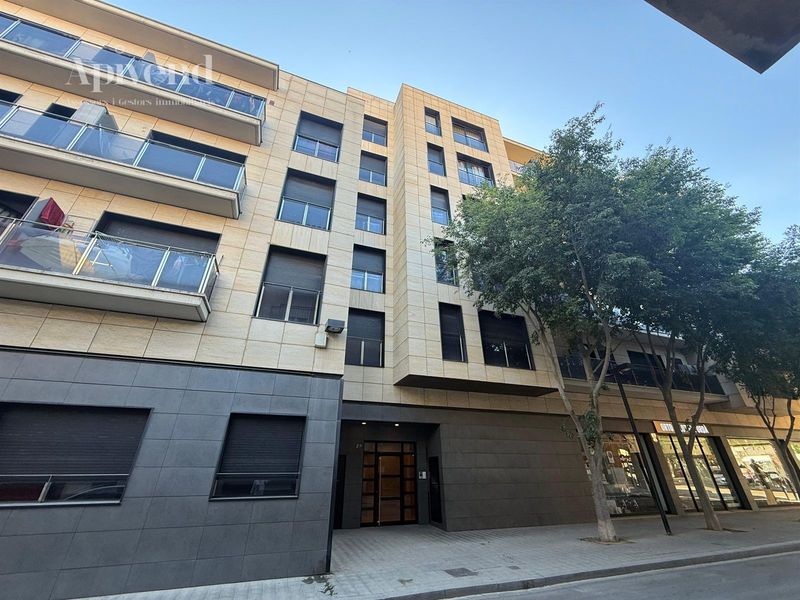 Piso en venta Figueres, Girona. Ref: 1469. Apivend 2000