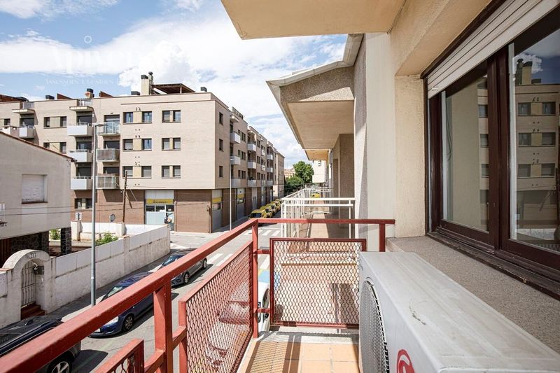 Appartement en vente Figueres, Girona. Ref: 1544. Apivend 2000