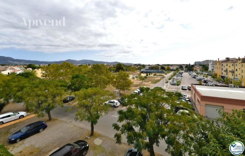 Piso en venta Empuriabrava, Girona. Ref: 1566. Apivend 2000