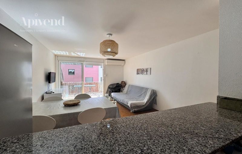 Piso en venta Empuriabrava, Girona. Ref: 1577. Apivend 2000