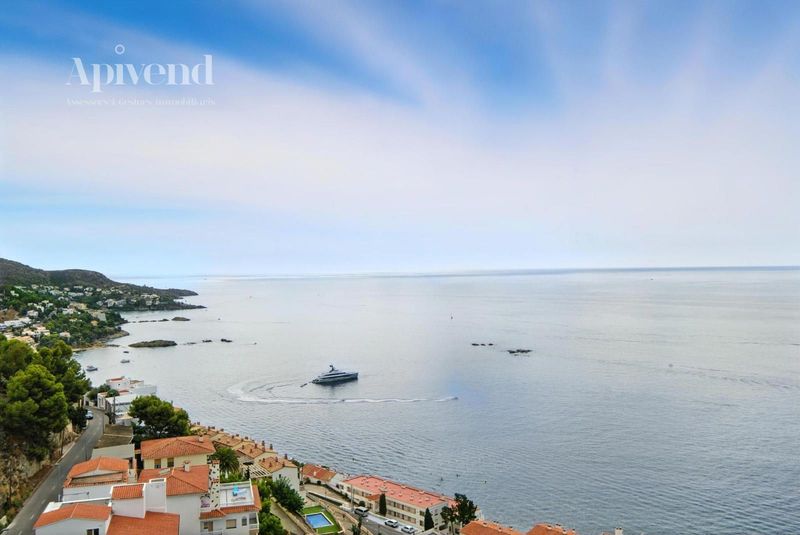 Piso en venta Roses, Girona. Ref: 1613. Apivend 2000