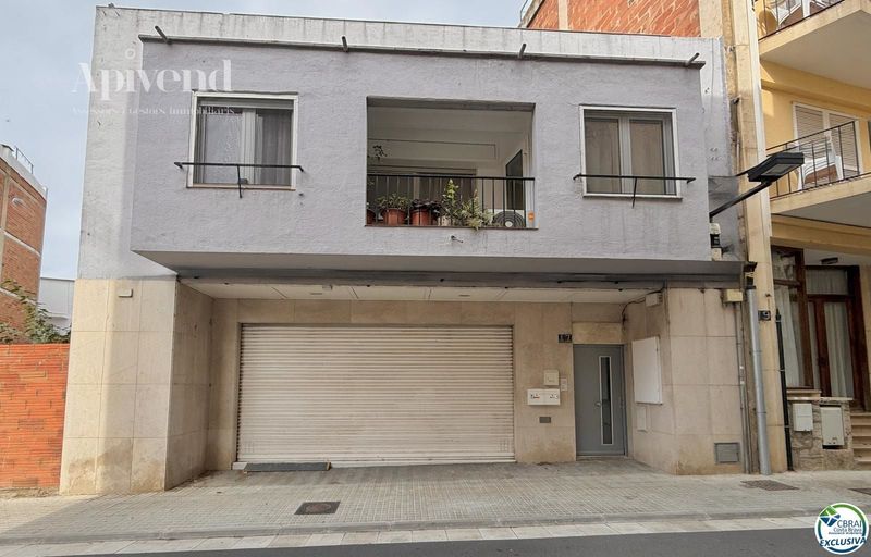 Piso en venta Roses, Girona. Ref: 1628. Apivend 2000