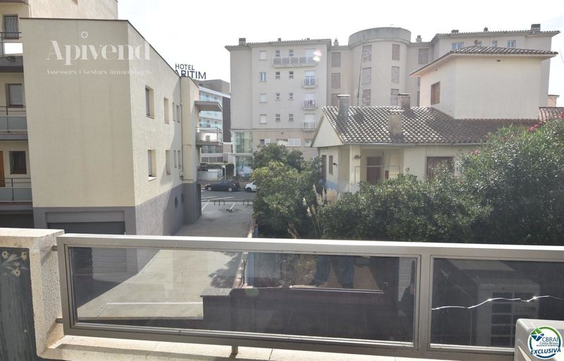 Pis en venda Roses, Girona. Ref: 1658. Apivend 2000