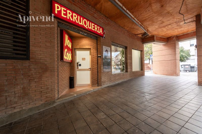 Local Comercial en venda Figueres, Girona. Ref: 1666. Apivend 2000