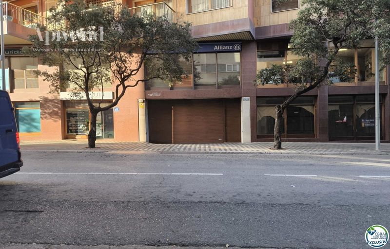 Garatge en venda Figueres, Girona. Ref: 1676. Apivend 2000