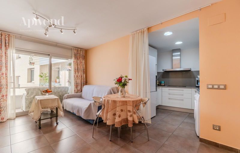 Appartement en vente Roses, Girona. Ref: 1717. Apivend 2000