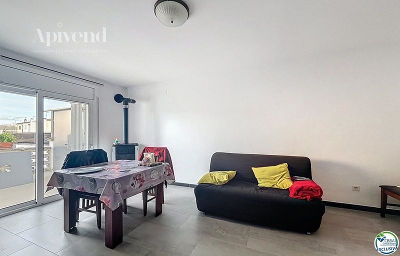 Xalet Independent en venda Empuriabrava, Girona. Ref: 1778. Apivend 2000