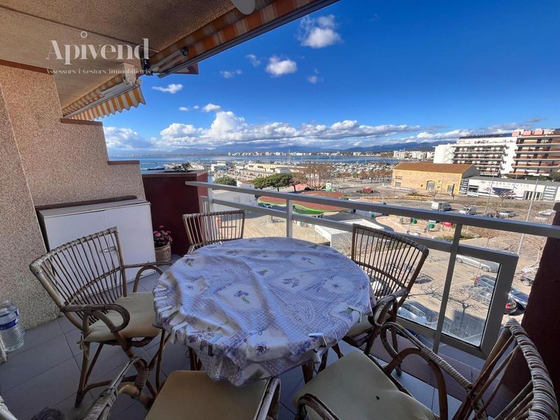 Pis en venda Roses, Girona. Ref: 1786. Apivend 2000