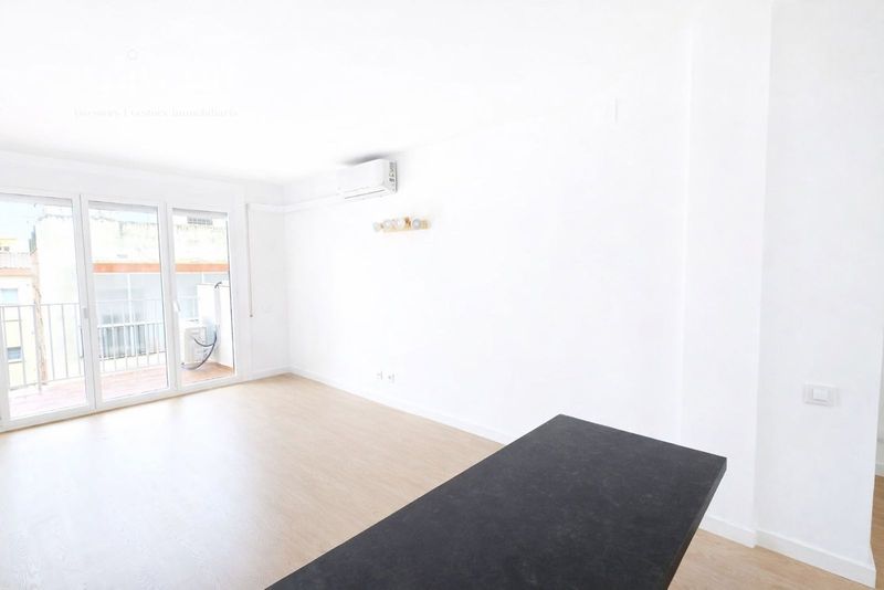 Pis en venda Roses, Girona. Ref: 1826. Apivend 2000