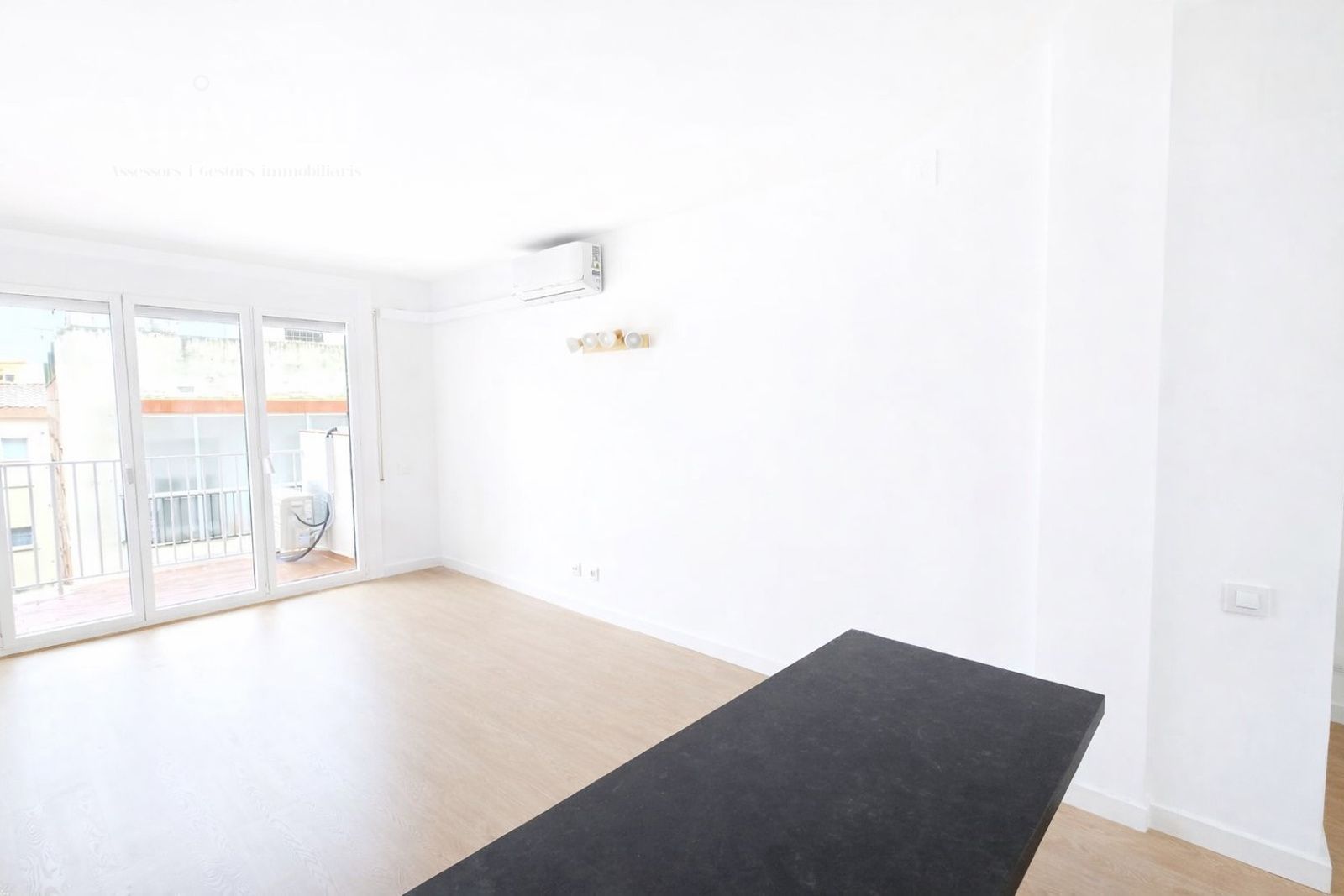 для продажиапартаменты Roses