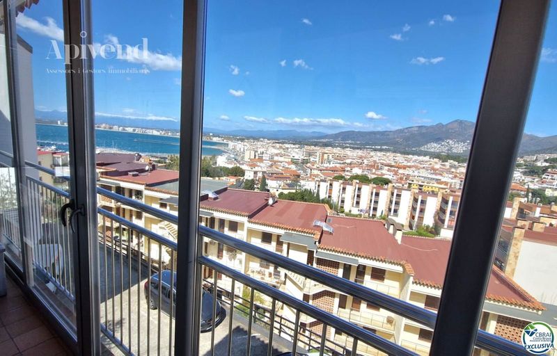 Pis en venda Roses, Girona. Ref: 1892. Apivend 2000