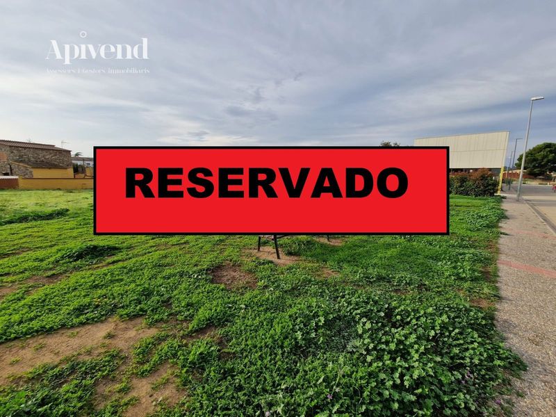 Parcelle en vente Garriguella, Girona. Ref: 1895. Apivend 2000