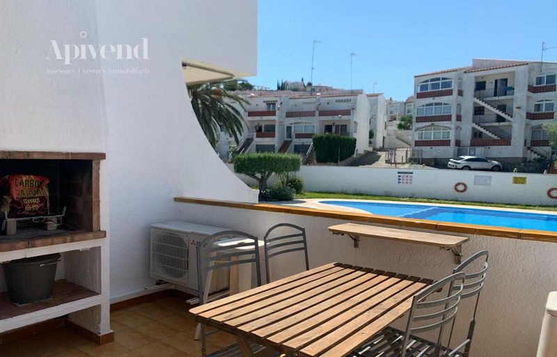 Appartement en vente Roses, Girona. Ref: 1949. Apivend 2000