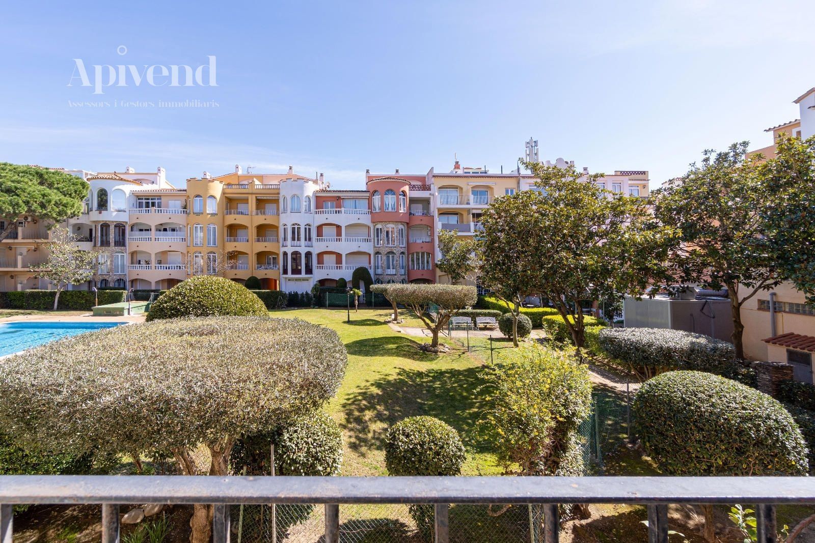 для продажиапартаменты Empuriabrava