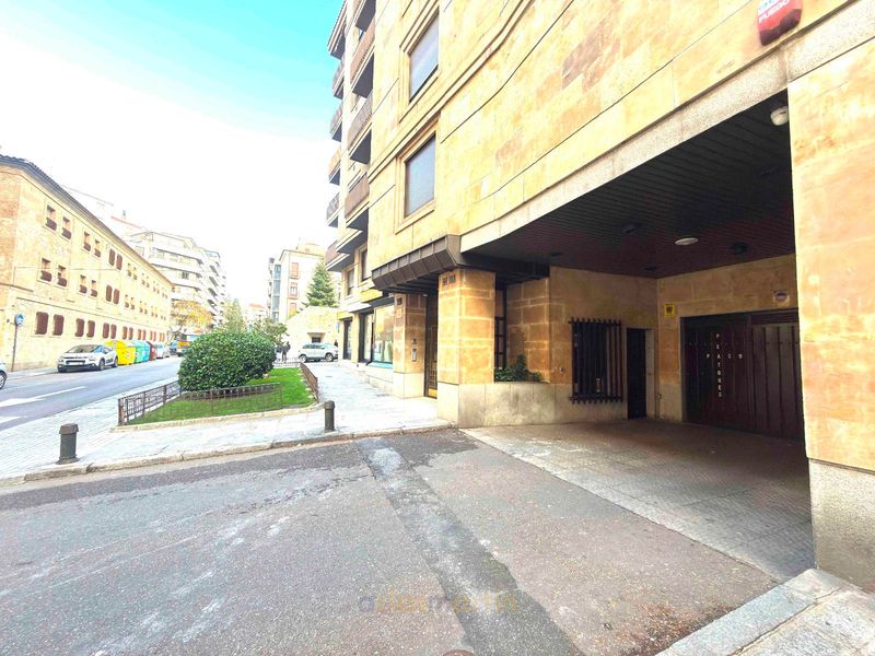 Garaje en venta Salamanca. Ref: 3003. Arias Martín Inmobiliaria