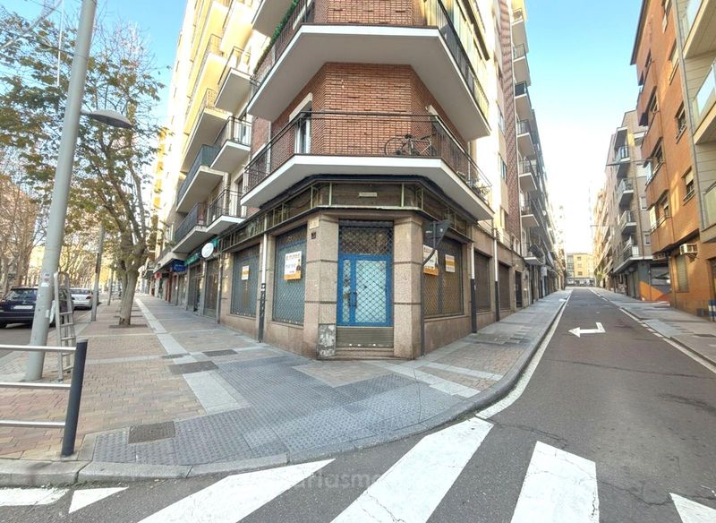 Local Comercial en venta y alquiler Salamanca. Ref: 3040. Arias Martín Inmobiliaria by Keller Williams