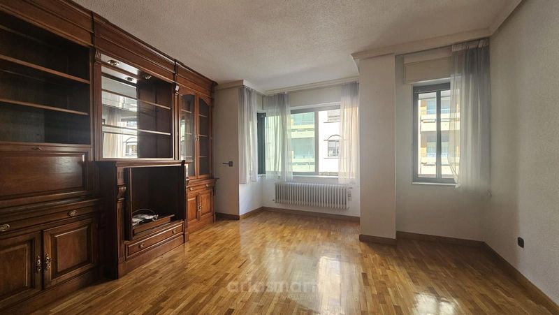 Piso en alquiler Salamanca. Ref: 3160. Arias Martín Inmobiliaria by Keller Williams