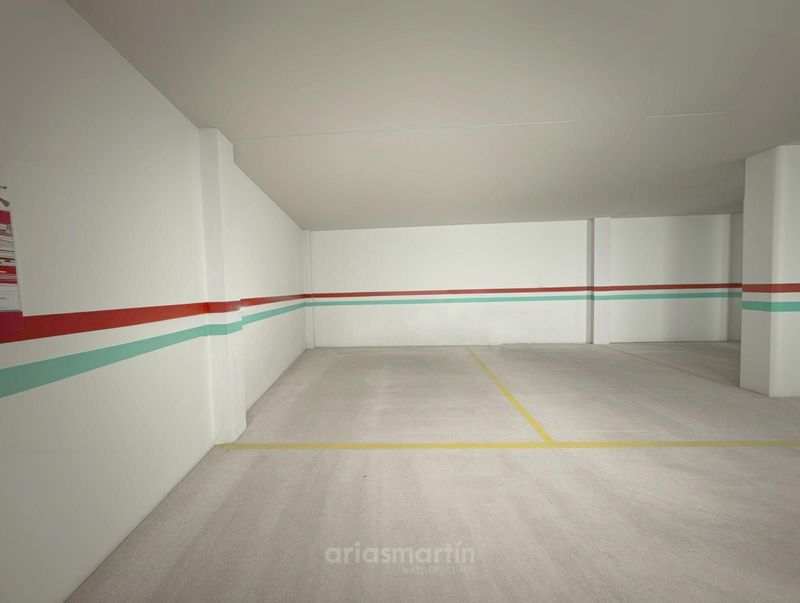 Garage for sale Salamanca. Ref: 3175. Arias Martín Inmobiliaria by Keller Williams