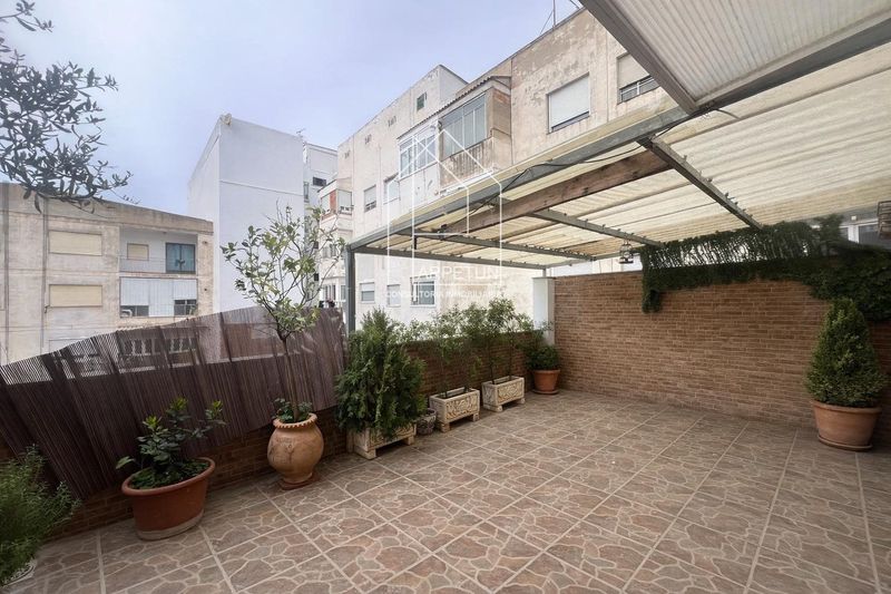 Piso en venta Ontinyent, Valencia. Ref: 1085. Arpetun