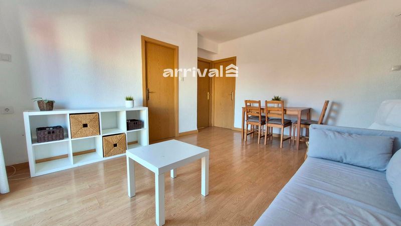 Piso en alquiler Valencia. Ref: 1036. Arrival