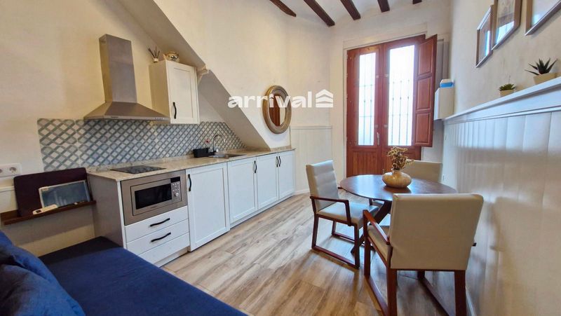 Piso en alquiler Valencia. Ref: 1379. Arrival
