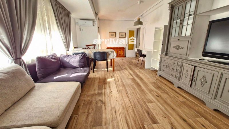 Piso en alquiler Valencia. Ref: 1420. Arrival