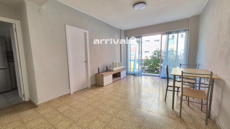 Piso en alquiler Valencia. Ref: 1459. Arrival