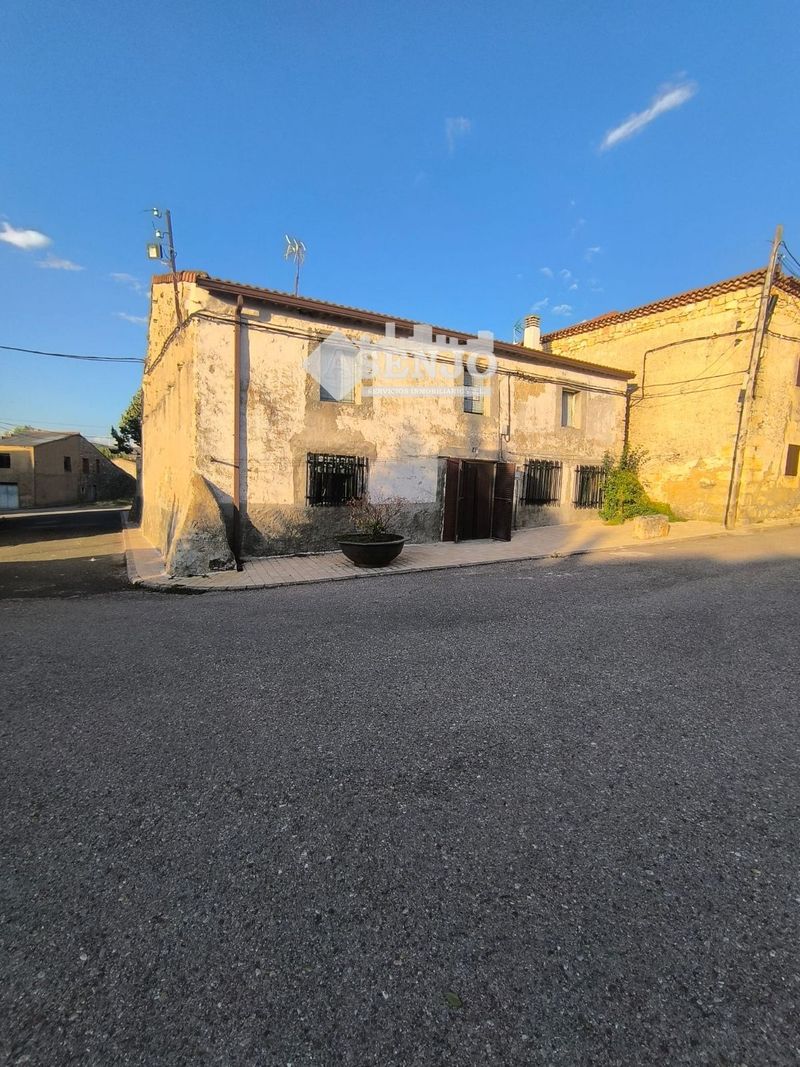 Casa en venta Campisabalos, Guadalajara. Ref: 1110. Asenjo Servicios Inmobiliarios