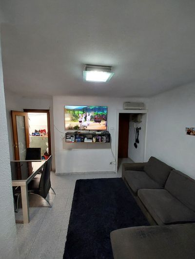 Pis en venda Santa Coloma de Gramenet, Barcelona. Ref: 1067. Asesoría Guirado