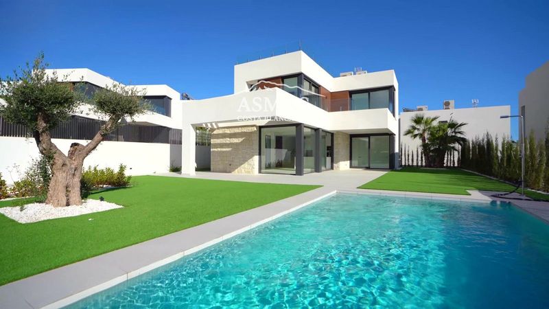 Chalet Independiente en venta Finestrat, Alicante. Ref: 1026. ASMAS Costa Blanca