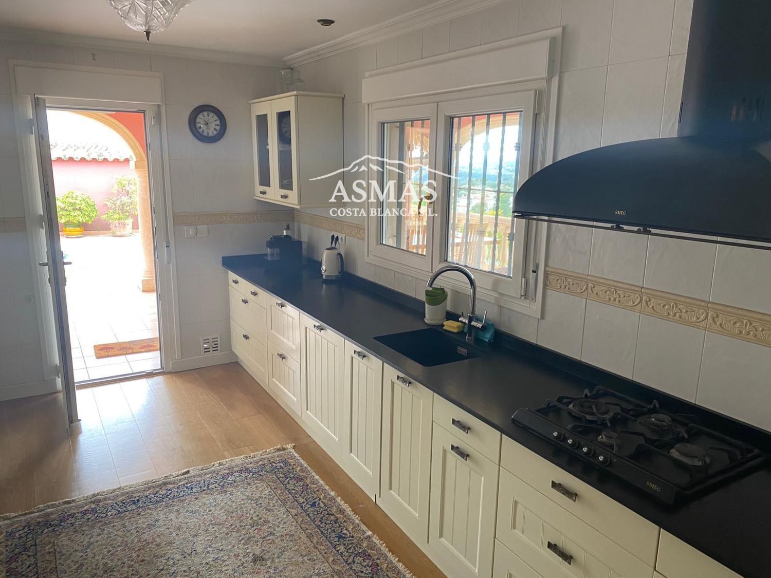 VILLA CON VISTAS PANORÁMICAS AL MAR Y PISCINA PRIVADA EN ALTEA - Foto 7