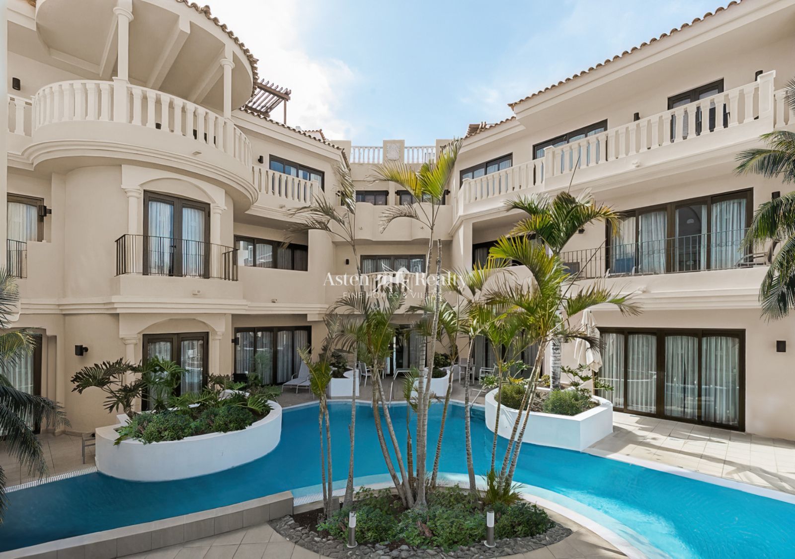 Apartamento en venta Playa De Los Cristianos, Santa Cruz Tenerife. Ref: 10022. ASTEN REALTY 