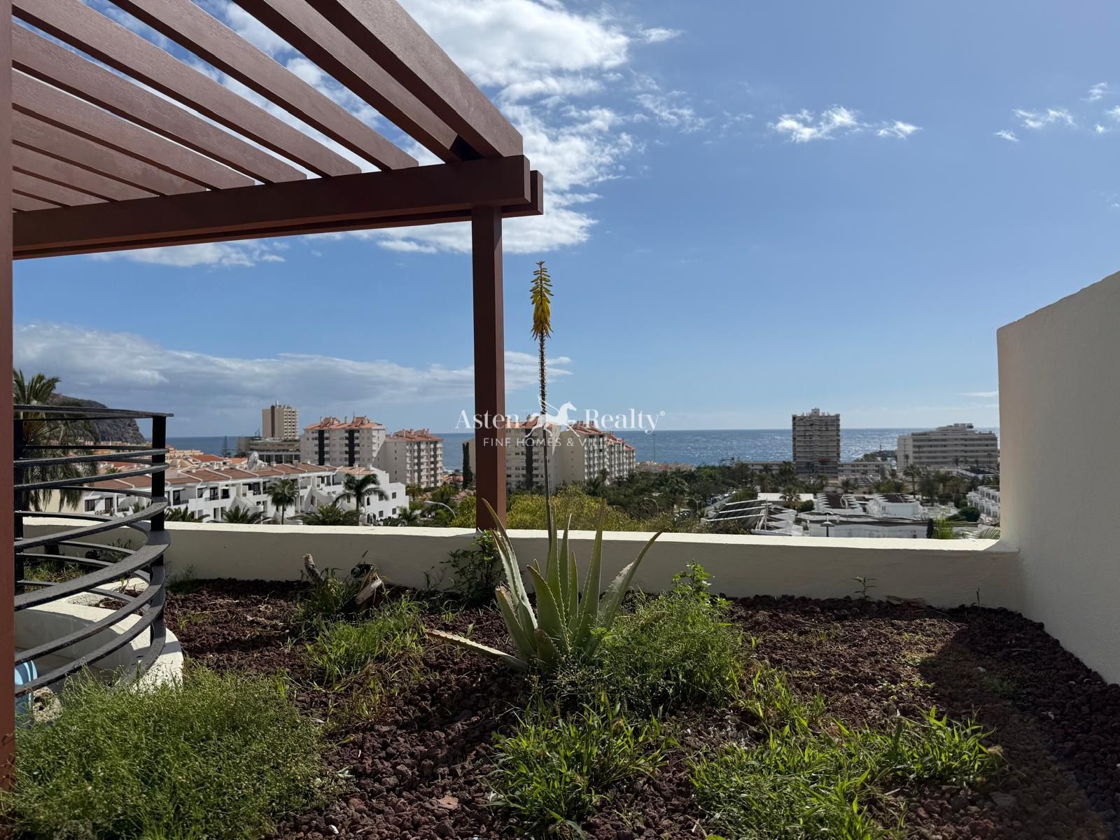 Ático en venta Playa De Los Cristianos, Santa Cruz Tenerife. Ref: 10023. ASTEN REALTY 