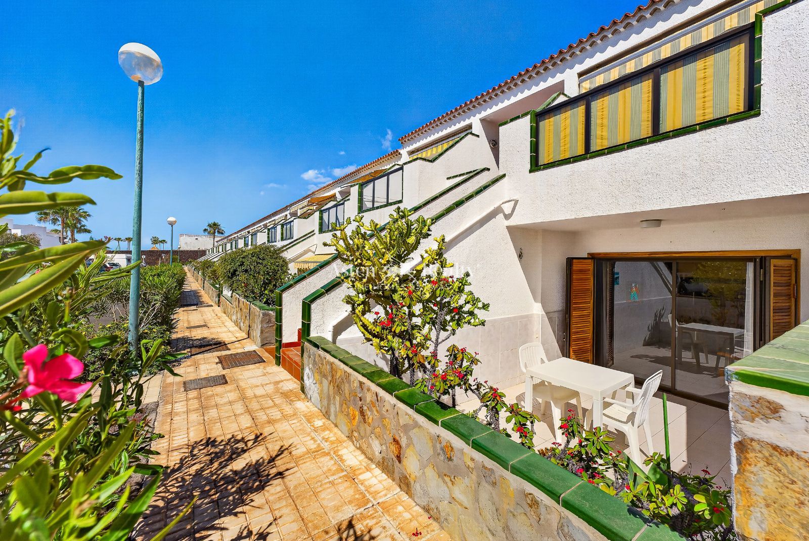 Apartamento en venta Costa Del Silencio, Santa Cruz Tenerife. Ref: 10026. ASTEN REALTY 