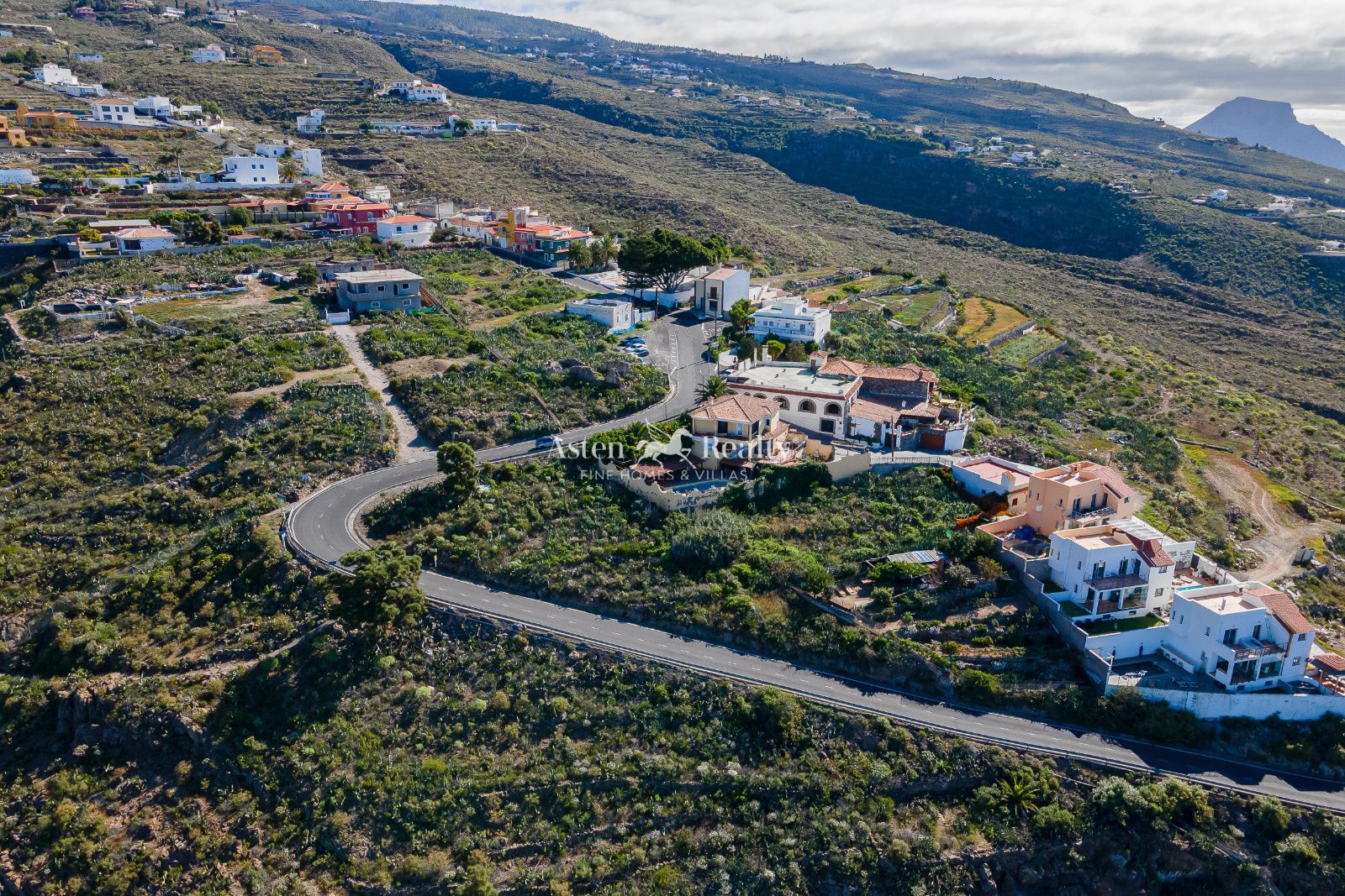 Terreno urbano con proyecto para 16 viviendas y espectaculares vistas al océano en La Concepcion - Foto 12