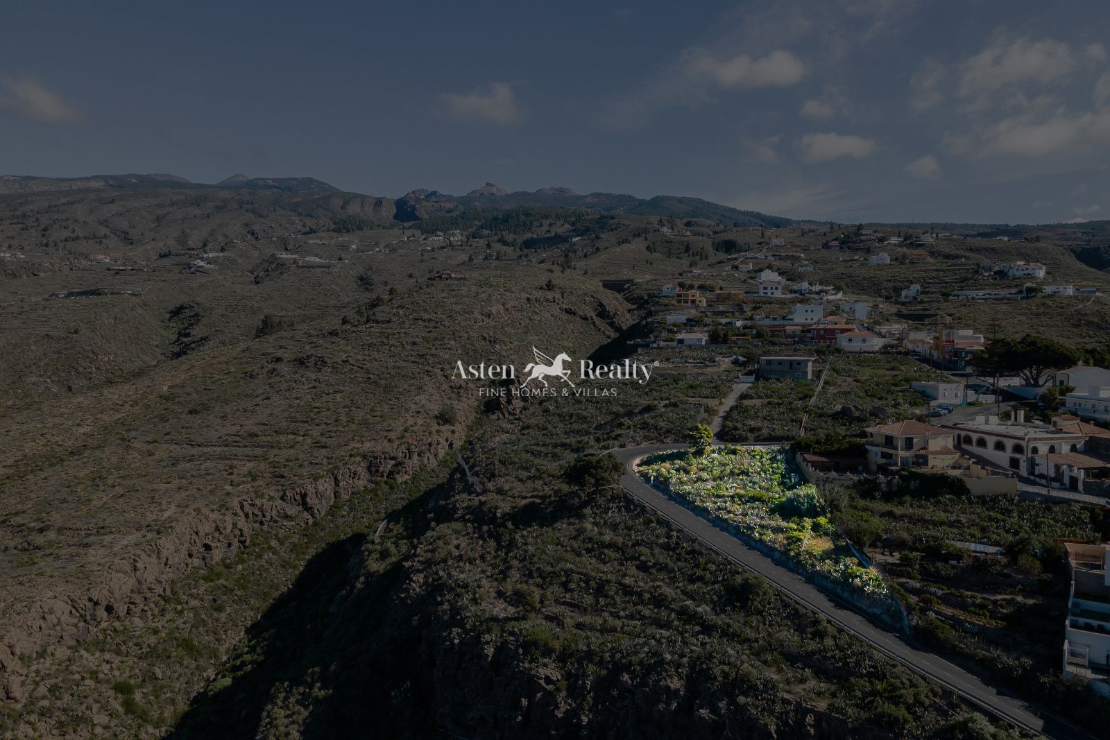 Terreno urbano con proyecto para 16 viviendas y espectaculares vistas al océano en La Concepcion - Foto 14