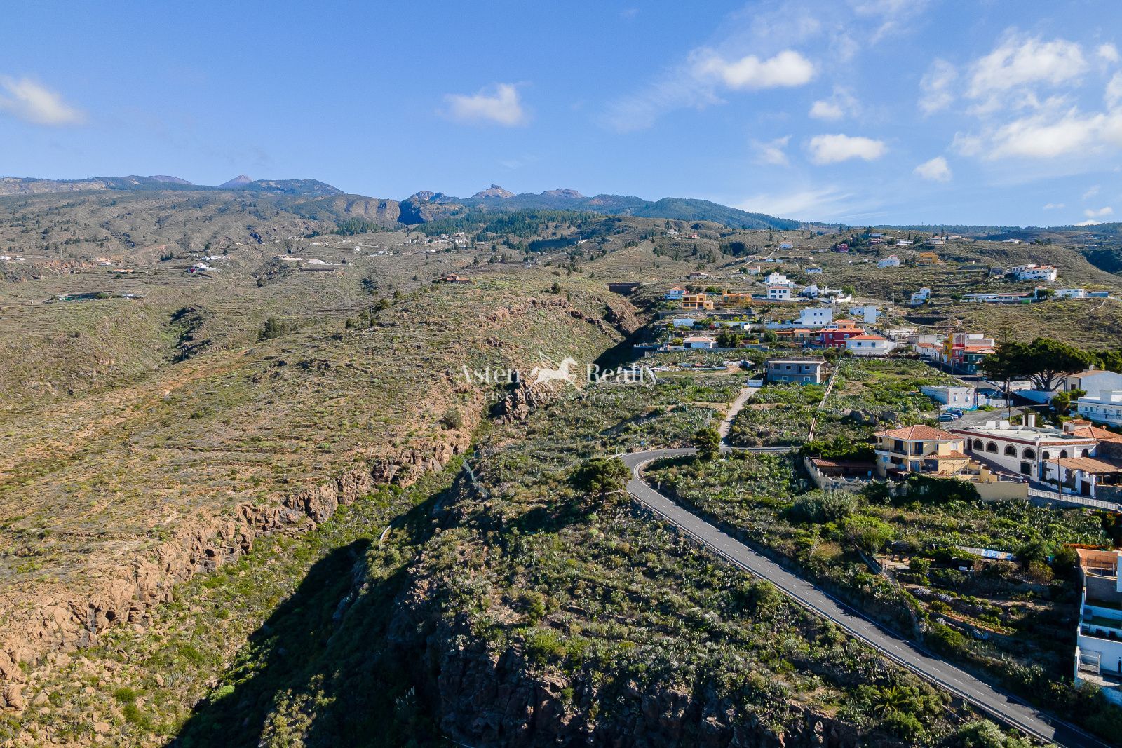 Terreno urbano con proyecto para 16 viviendas y espectaculares vistas al océano en La Concepcion - Foto 15
