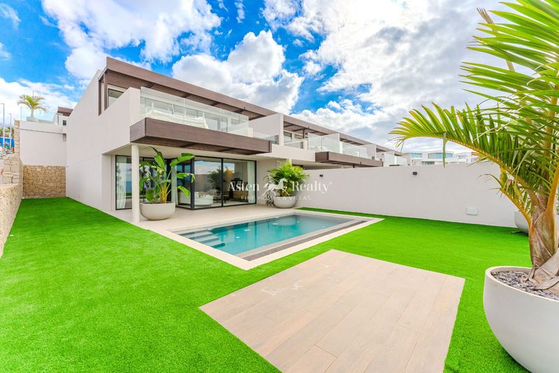 Apartamento en venta Callao Salvaje, Santa Cruz Tenerife. Ref: 7784. Powered by ASTEN REALTY 