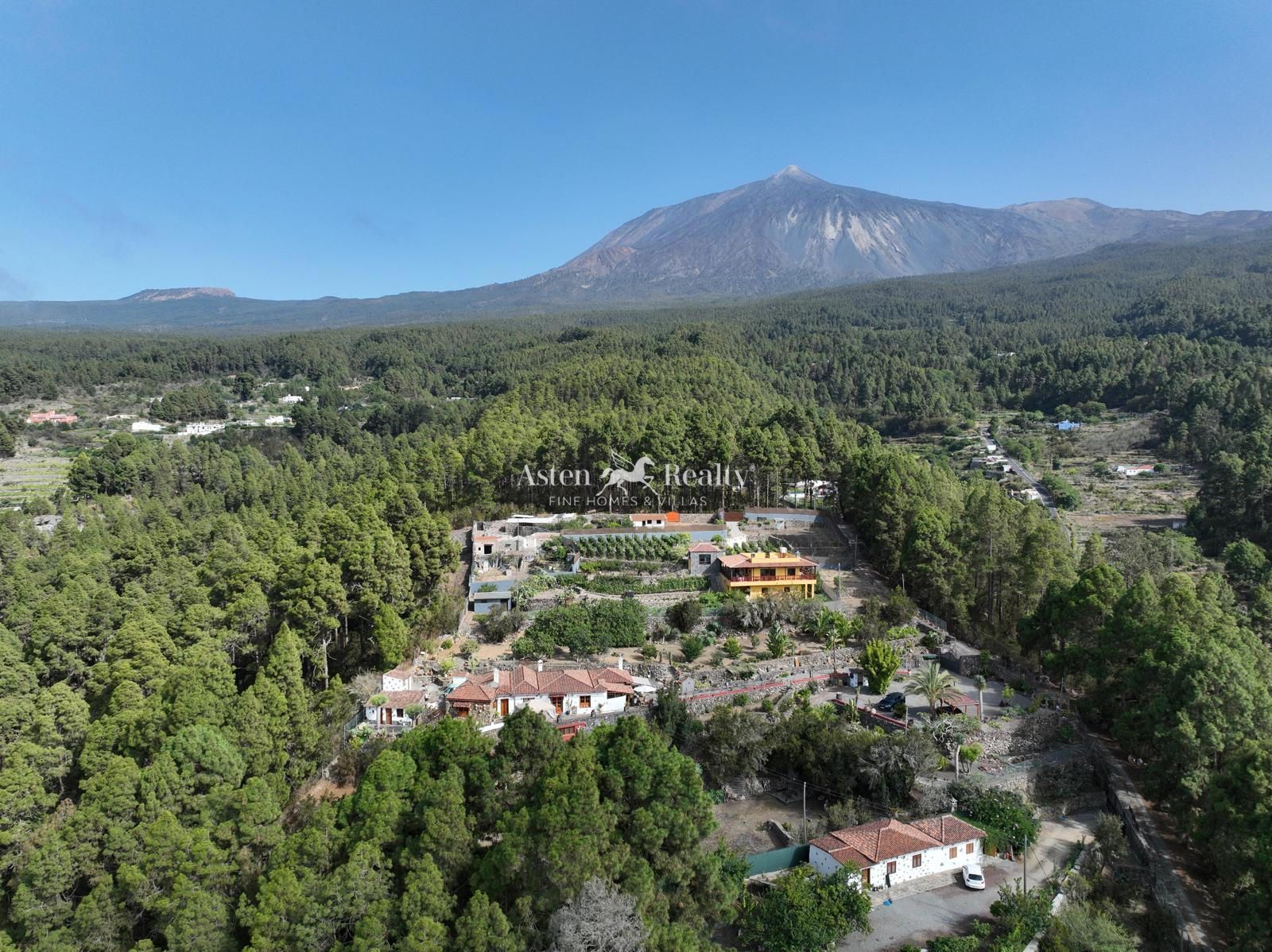 Casa en venta Icod, Santa Cruz Tenerife. Ref: 8706. ASTEN REALTY 