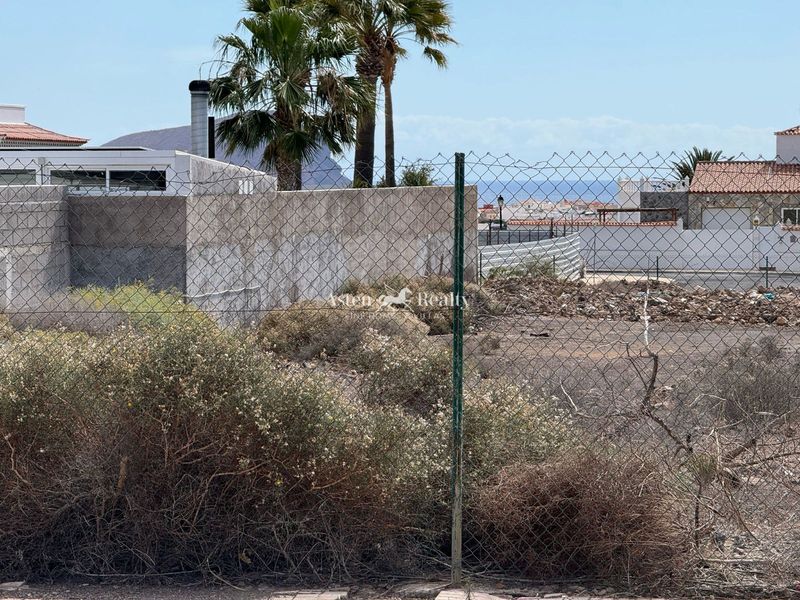 Villa en venta Golf del Sur, Santa Cruz Tenerife. Ref: 8740. Powered by ASTEN REALTY 