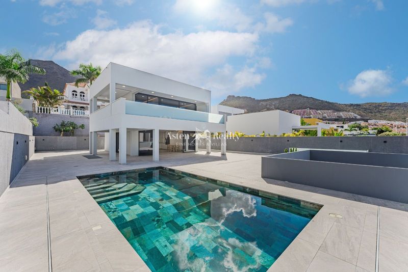Villa en venta Torviscas Alto, Santa Cruz Tenerife. Ref: 8831. Powered by ASTEN REALTY 