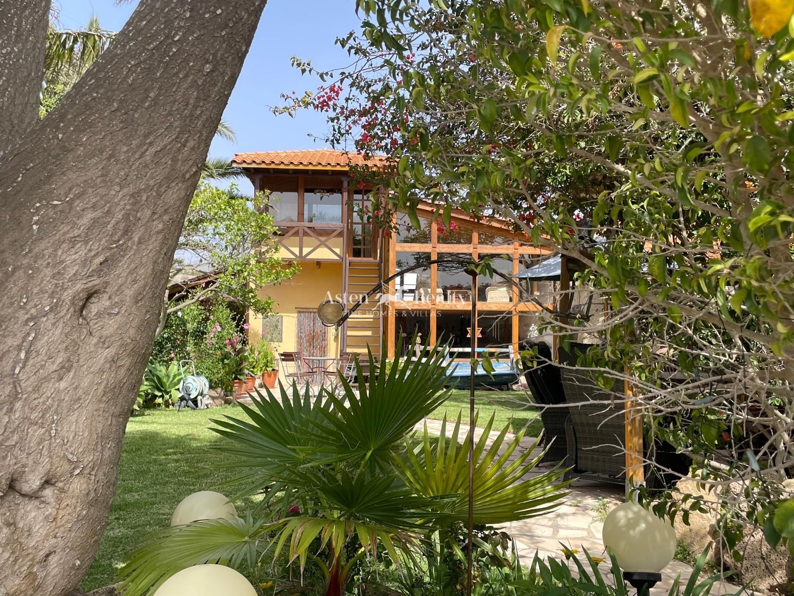 Villa en venta Villa De Arico, Santa Cruz Tenerife. Ref: 9001. ASTEN REALTY 